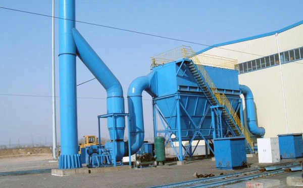 脈沖除塵器使用自控閥門自動打開和關(guān)閉